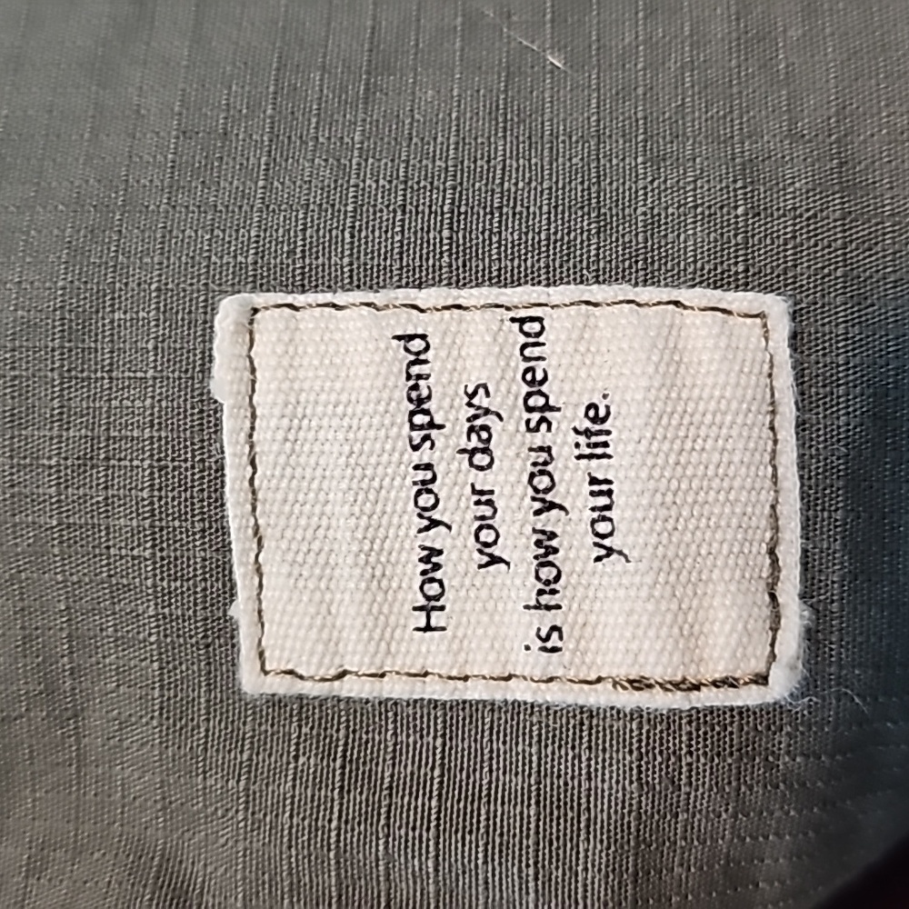 NWT Vuori Women's Ripstop Jacket - Picture 7 of 9